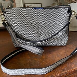 Rothy’s daily crossbody